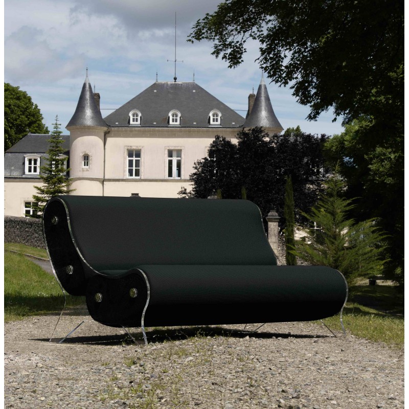 Design-Sofa KUUMO aus Acrylglas - Handgefertigt in Frankreich.