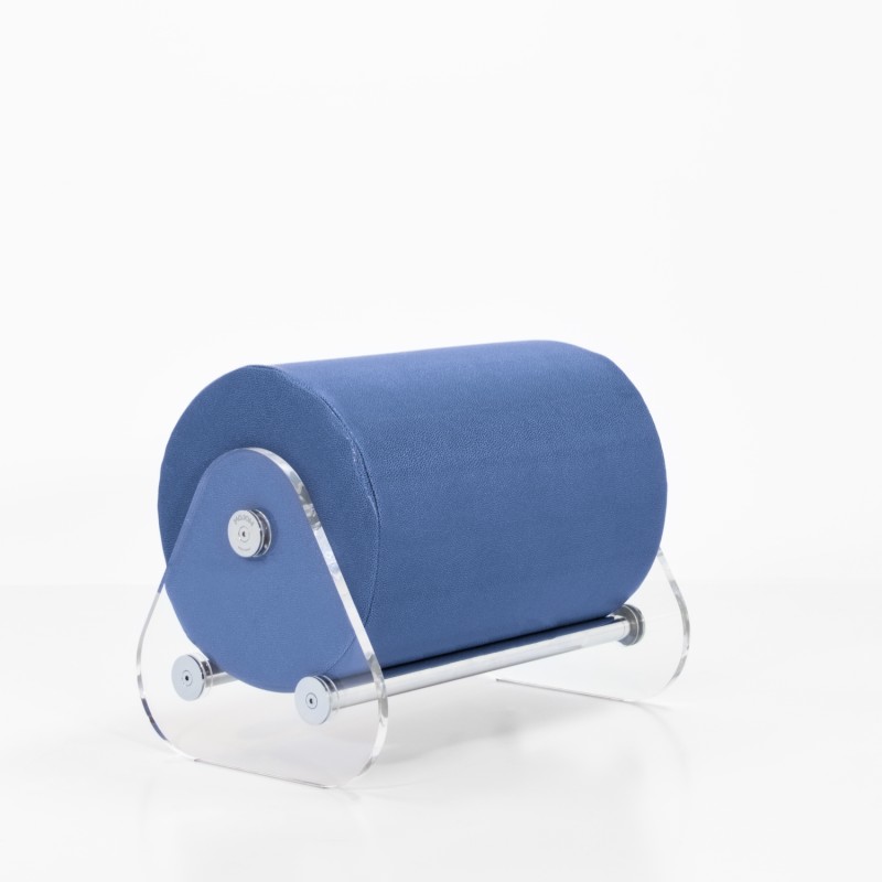 MW06 designer pouf in acrylic glass - Handmade in France. MW06 designer pouf in acrylic glass - Handmade in France.