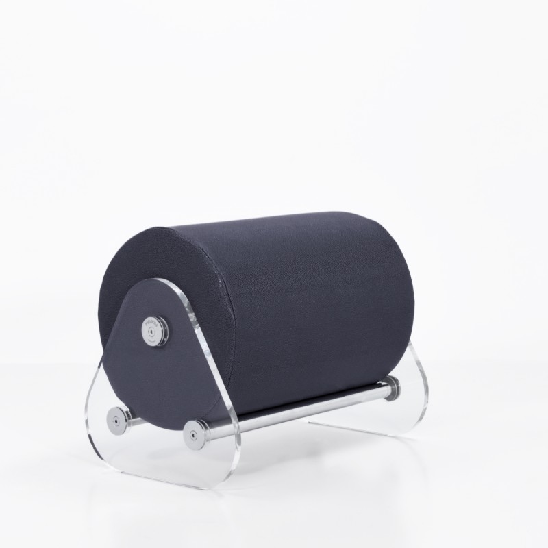 KUUMO designer pouf in acrylic glass - Handmade in France.