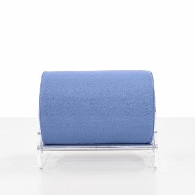 KUUMO designer pouf in acrylic glass - Handmade in France.