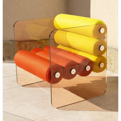 Fauteuil design MW01 - Assise en mousse - Fait main en France. Fauteuil design MW01 - Assise en mousse - Fait main en France.