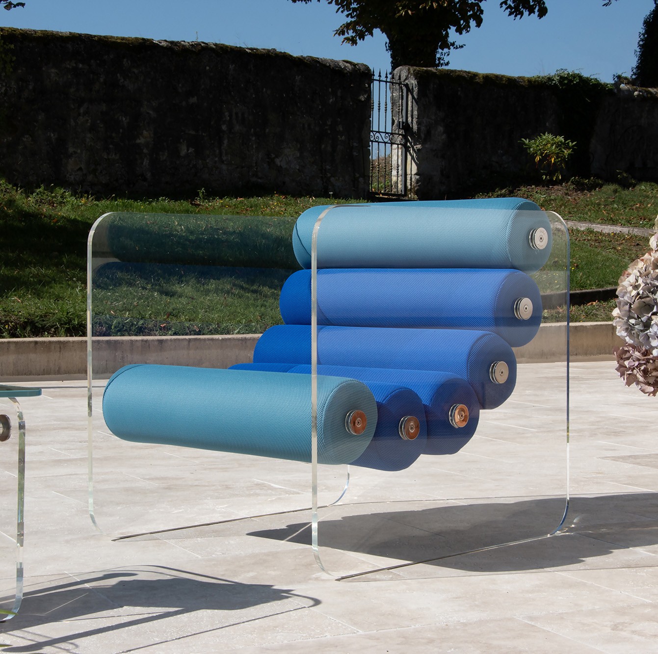 Fauteuil design MW02 en altuglas - Fait main en France.