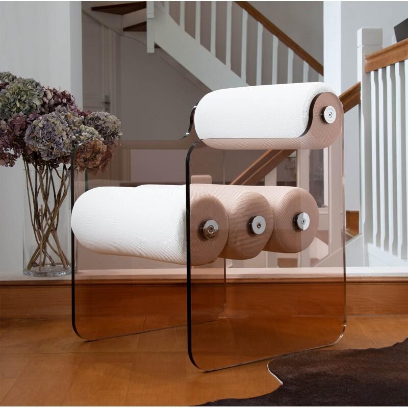 MW04 design chair in PMMA - Handmade in France.