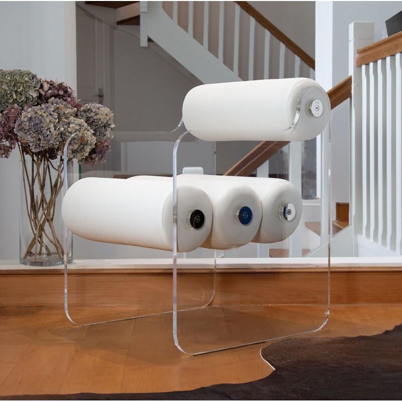 Chaise design MW04 en PMMA - Fait main en France.