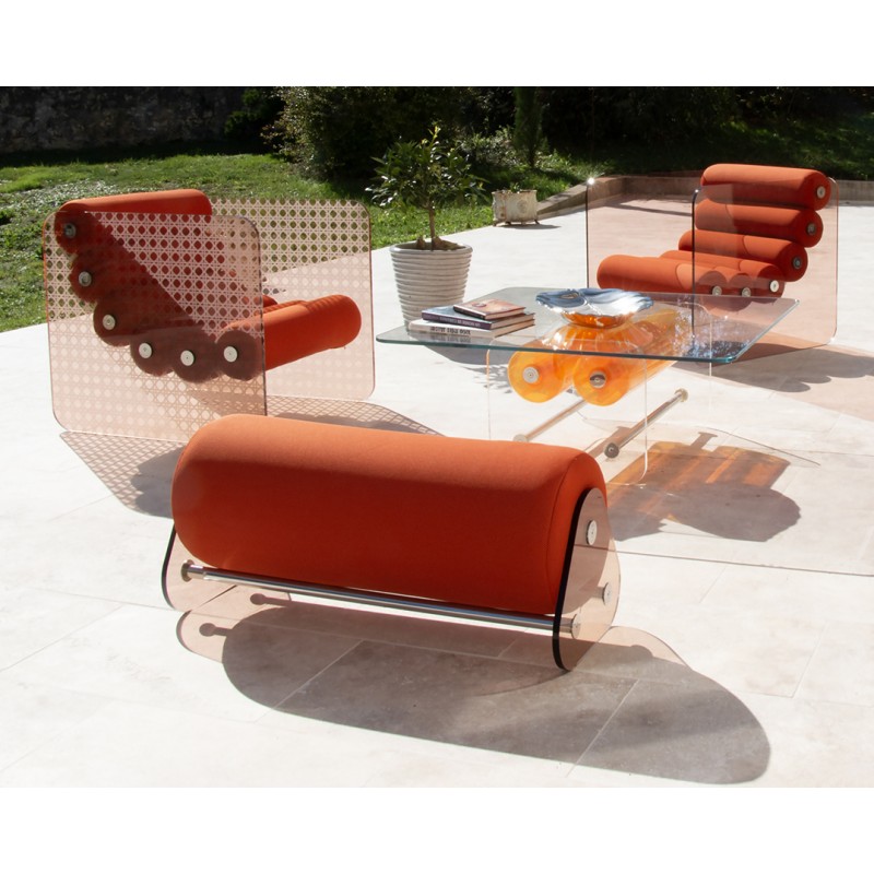 MW06 designer bench in acrylic glass - Handmade in France. MW06 designer bench in acrylic glass - Handmade in France.