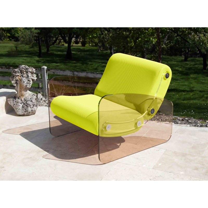Fauteuil design MW03 en verre acrylique - Assise en mousse - Fait main en France. Fauteuil design MW03 en verre acrylique - Assise en mousse - Fait main en France.