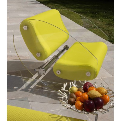 Fauteuil design MW07 en verre acrylique - Assise en mousse - Fait main en France. Fauteuil design MW07 en verre acrylique - Assise en mousse - Fait main en France.