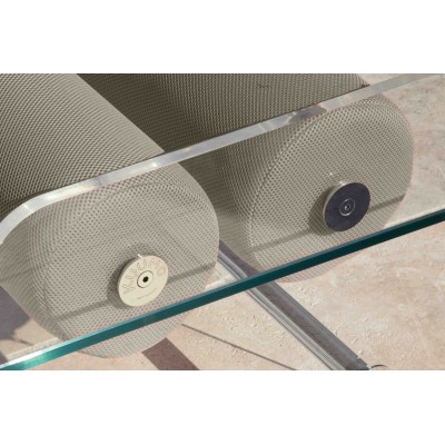 Handgemachter MW Design Tisch aus Glas in Frankreich. Von Olivier Santini. Handgemachter MW Design Tisch aus Glas in Frankreich. Von Olivier Santini.