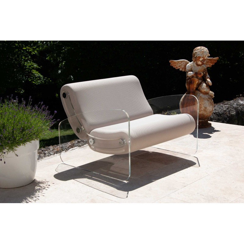 Fauteuil XL design MW03 en verre acrylique - Assise en mousse - Fait main en France. Fauteuil XL design MW03 en verre acrylique - Assise en mousse - Fait main en France.