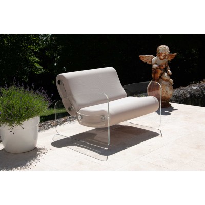 Fauteuil XL design MW03 en verre acrylique - Assise en mousse - Fait main en France. Fauteuil XL design MW03 en verre acrylique - Assise en mousse - Fait main en France.