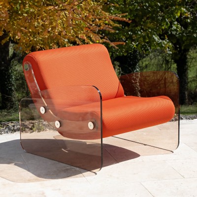 Fauteuil design MW03 en verre acrylique - Assise en mousse - Fait main en France.