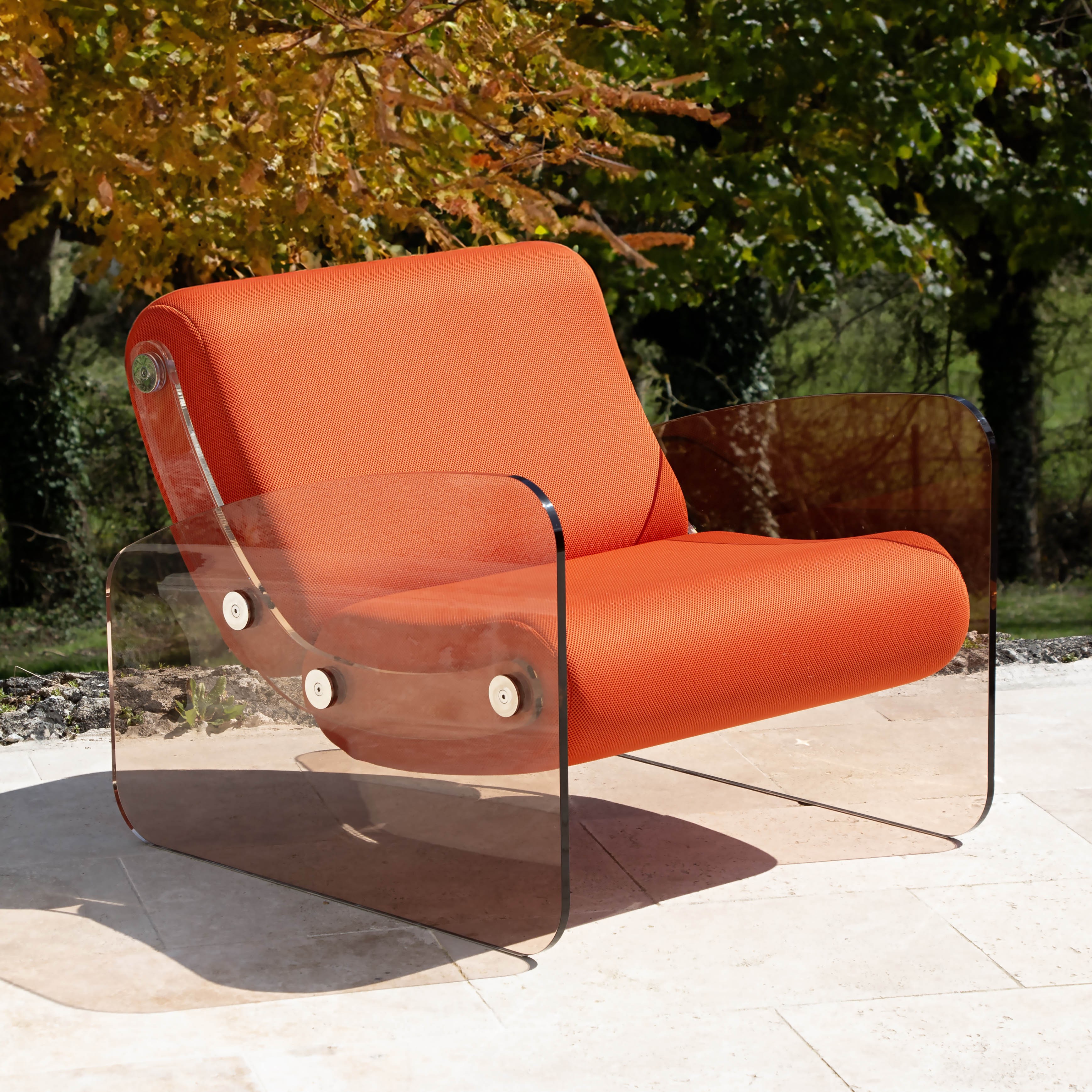 Designer-Sessel MW03 aus bronzefarbenem Acrylglas - Schaumstoffsitz - Handgefertigt in Frankreich.