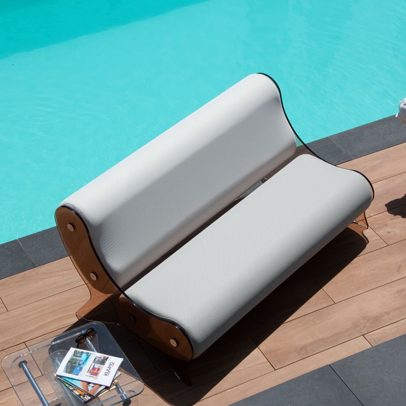 Design-Sofa MW06 aus Acrylglas - Handgefertigt in Frankreich. Design-Sofa MW06 aus Acrylglas - Handgefertigt in Frankreich.