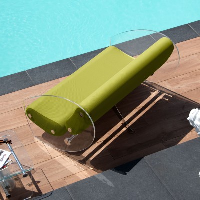 Designer-Sofa MW07 aus Acrylglas - Schaumstoffsitz - Handgefertigt in Frankreich. Designer-Sofa MW07 aus Acrylglas - Schaumstoffsitz - Handgefertigt in Frankreich.