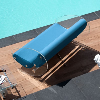 Canapé design MW07 en verre acrylique - Assise en mousse - Fait main en France. Canapé design MW07 en verre acrylique - Assise en mousse - Fait main en France.