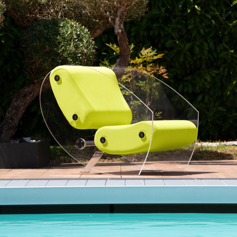 Fauteuil design MW07 en verre acrylique - Assise en mousse - Fait main en France.