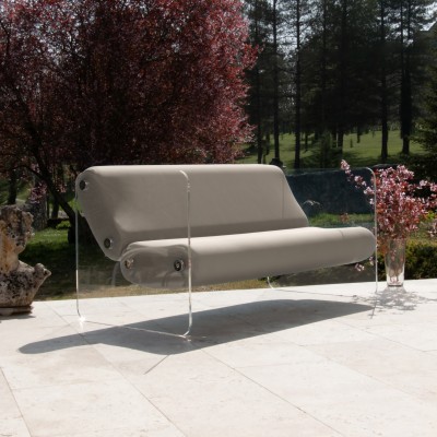 Designer-Sofa MW08 aus Acrylglas - Schaumstoffsitz - Handgefertigt in Frankreich. Designer-Sofa MW08 aus Acrylglas - Schaumstoffsitz - Handgefertigt in Frankreich.