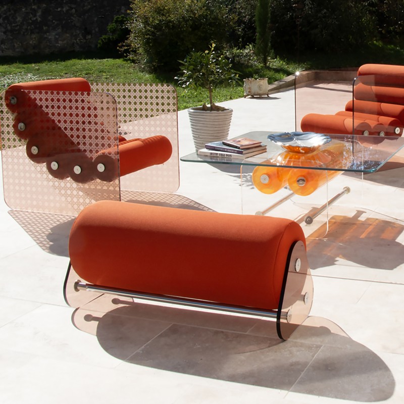 MW06 designer bench in acrylic glass - Handmade in France. MW06 designer bench in acrylic glass - Handmade in France.