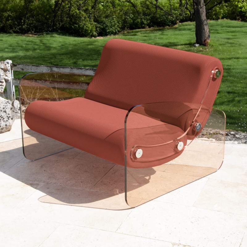 Fauteuil XL design MW03 en verre acrylique - Assise en mousse - Fait main en France. Fauteuil XL design MW03 en verre acrylique - Assise en mousse - Fait main en France.