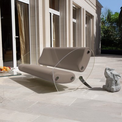 Designer-Sofa MW07 aus Acrylglas - Schaumstoffsitz - Handgefertigt in Frankreich. Designer-Sofa MW07 aus Acrylglas - Schaumstoffsitz - Handgefertigt in Frankreich.