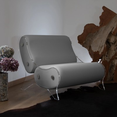 Design armchair MW06 – Cast PMMA panels, foam seat