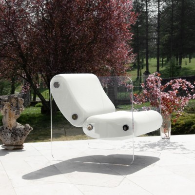 Designer-Sessel MW08 aus Acrylglas - Schaumstoffsitz - Handgefertigt in Frankreich.