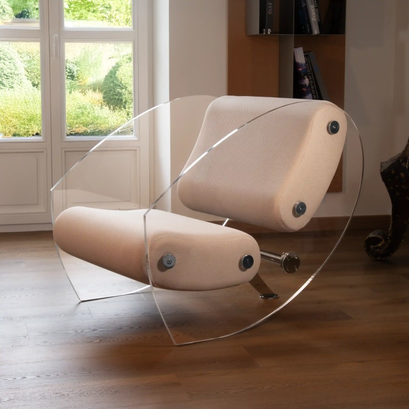MW07 designer armchair in PMMA or tempered glass – Foam seat – Handmade in France.