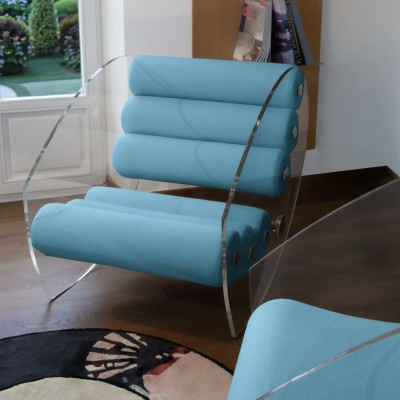 MW07 R6 designer armchair in PMMA or tempered glass – Foam seat – Handmade in France.