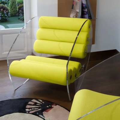MW07 R6 designer armchair in PMMA or tempered glass – Foam seat – Handmade in France.