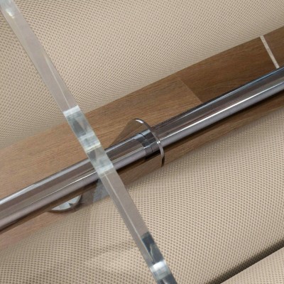 Design-Sessel MW07 R6 aus PMMA oder gehärtetem Glas – Schaumsitz – Handgefertigt in Frankreich.