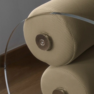 Fauteuil design MW07 R6 en PMMA ou verre trempé – Assise en mousse – Fait main en France.