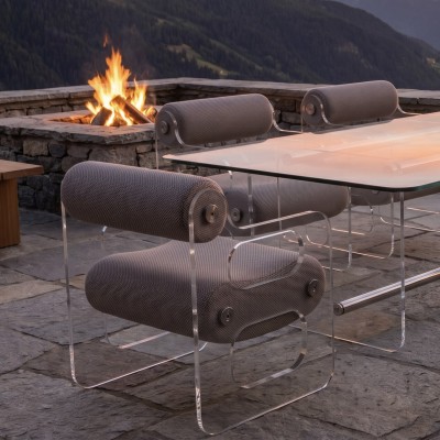 MW04 design chair in PMMA - Handmade in France.