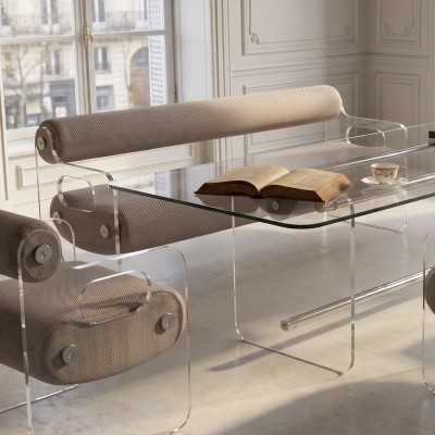MW04 designer bench – 1 opening version – Cast PMMA panels, bean-shaped foam seat